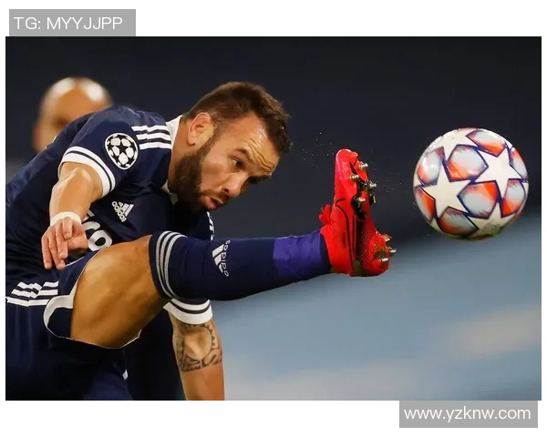 帕纳辛纳科与达鲁萨球队实力对比及比赛前景分析